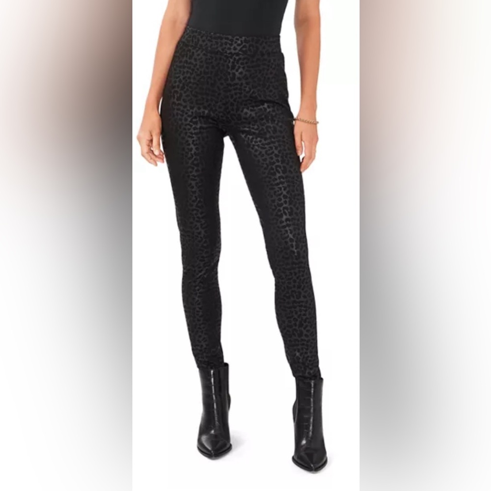 Vince Camuto Tonal black Leopard Leggings. Women’s S‎